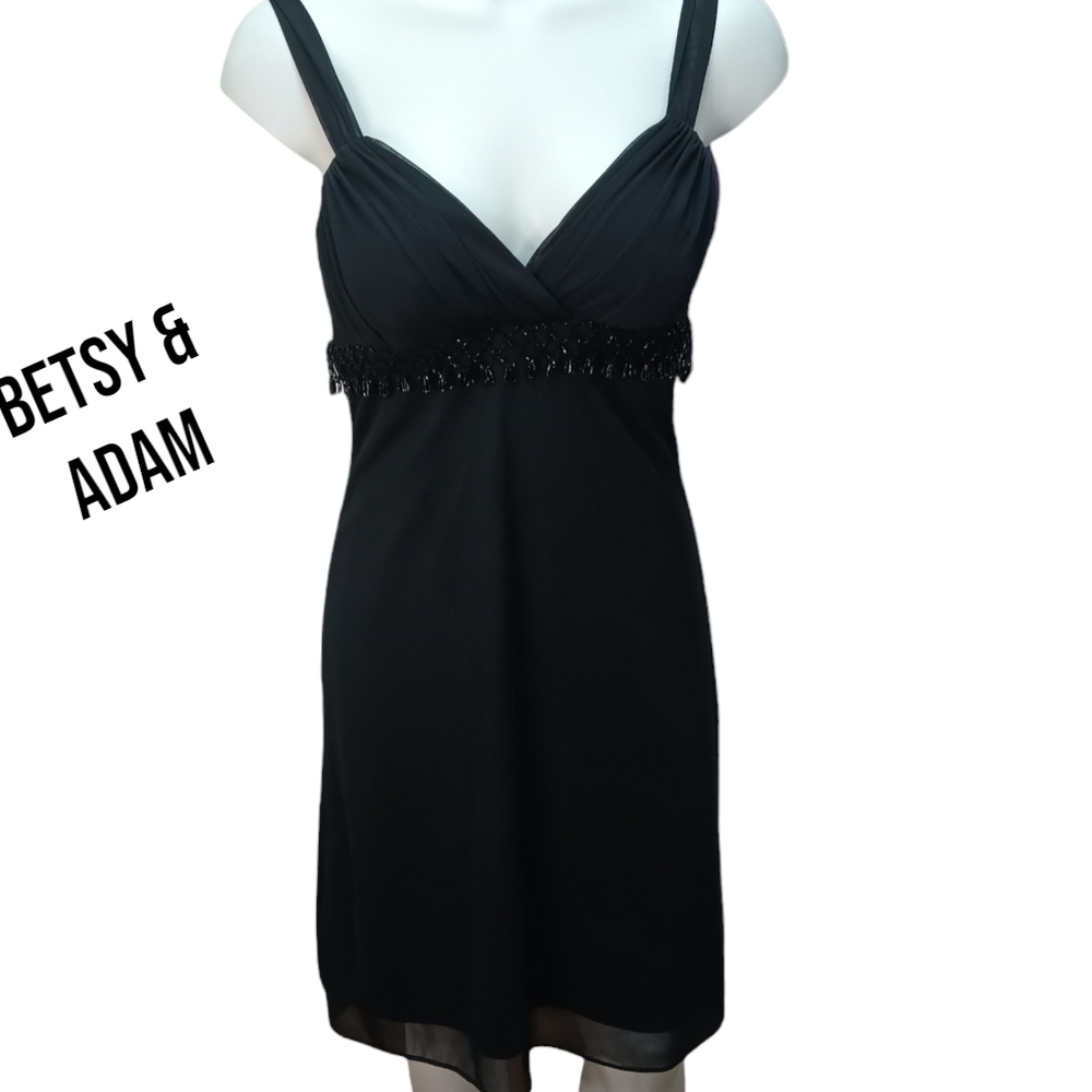 BETSY and Adam little black cocktail dress beaded EUC size 8